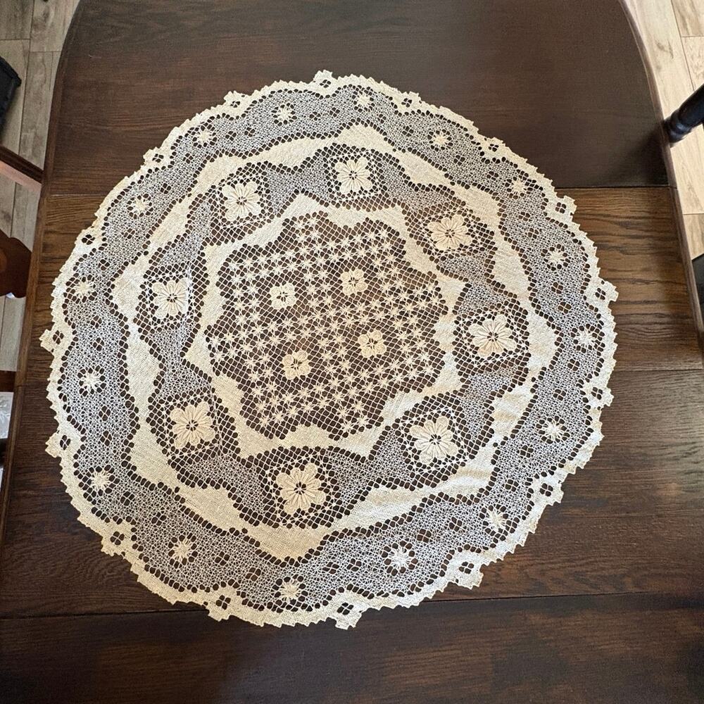 Antique Handmade Lace Table Topper 34” Round Intricate Floral Tablecloth